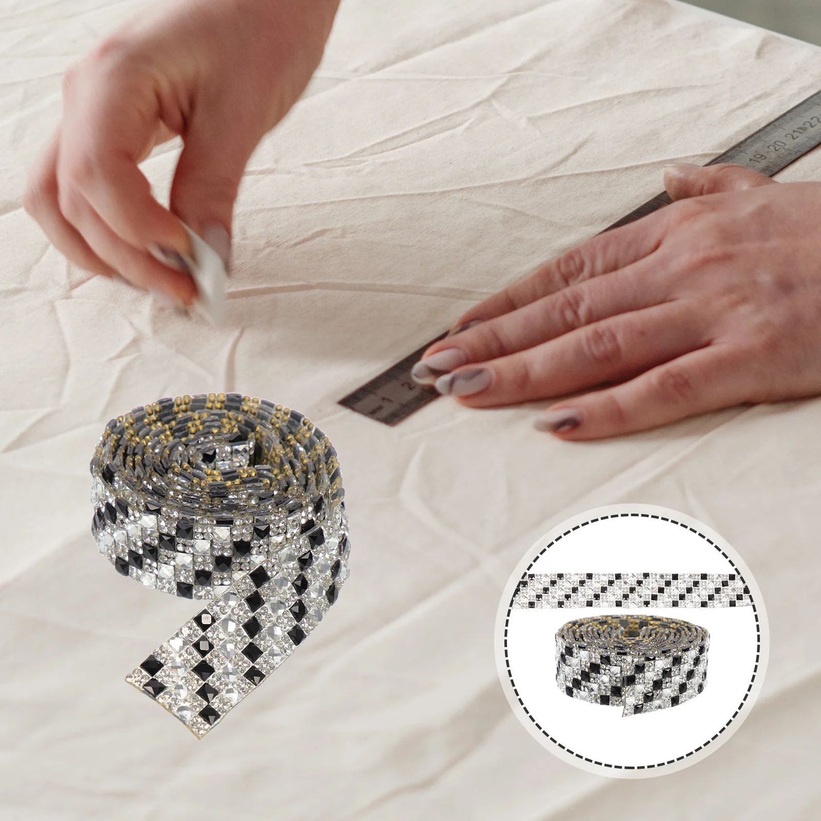 Cuttable Self Adhesive Rhinestone Ribbon 1 Roll Wear-Resistant Craft Trim for DIY Clothes Costume Decoration Multi-Function
Cuttable Self Adhesive Rhinestone Ribbon 1 Roll Wear-Resistant Craft Trim for DIY Clothes Costume Decoration Multi-Function