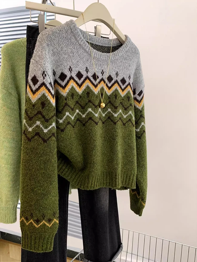 2024 Autumn Winter New Women's Warm Knitted Tops Fashion Round Neck Casual Sweater Lazy Style Retro Printed Knitted Sweater
2024 Autumn Winter New Women's Warm Knitted Tops Fashion Round Neck Casual Sweater Lazy Style Retro Printed Knitted Sweater