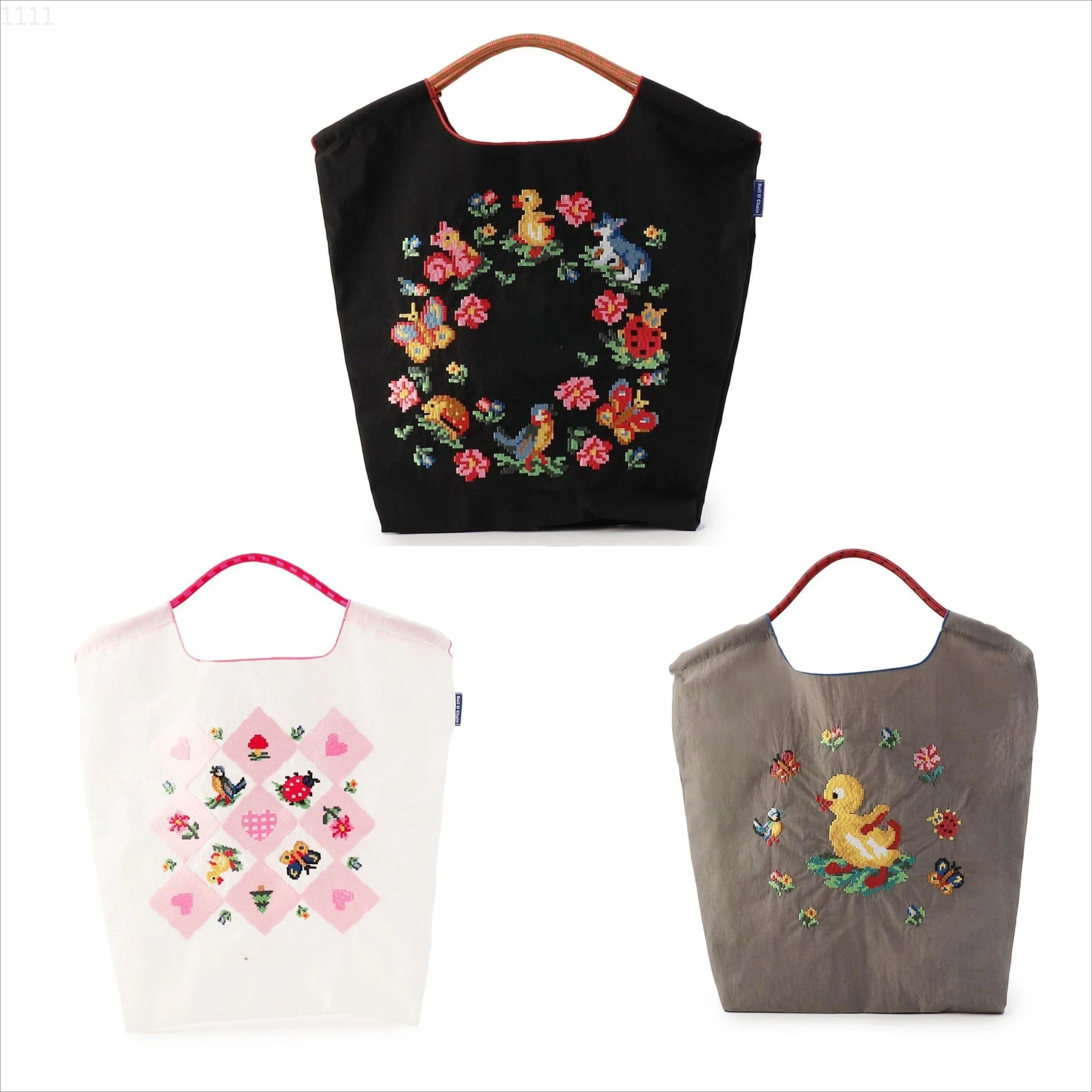 Classic Fashion Trend Portable Shopping Bag Embroidered Versatile Large Capacity Bag Women Shopping Bags
Classic Fashion Trend Portable Shopping Bag Embroidered Versatile Large Capacity Bag Women Shopping Bags