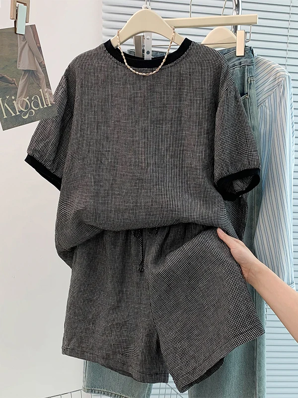 Women's Retro Loose Casual Cotton Plaid T-irt Wide Leg orts Two-piece Set Summer Faion Outfit Comfortable Breathable
Women's Retro Loose Casual Cotton Plaid T-irt Wide Leg orts Two-piece Set Summer Faion Outfit Comfortable Breathable