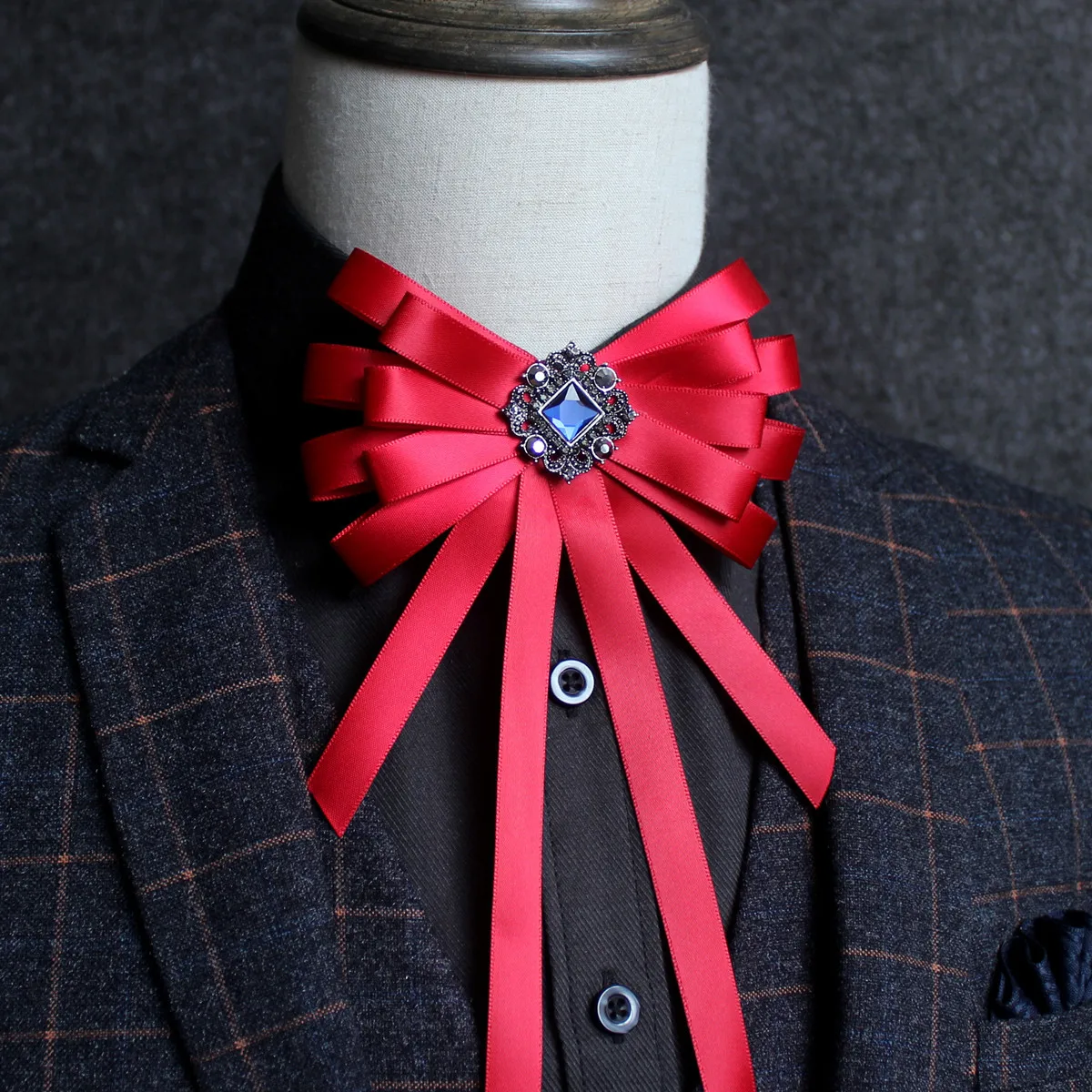 Bow Tie Ribbon Crystal Accessories Fashion Korean British Men and Women's Business Banquet Host Dress Suit Shirt Collar Flowers
Bow Tie Ribbon Crystal Accessories Fashion Korean British Men and Women's Business Banquet Host Dress Suit Shirt Collar Flowers