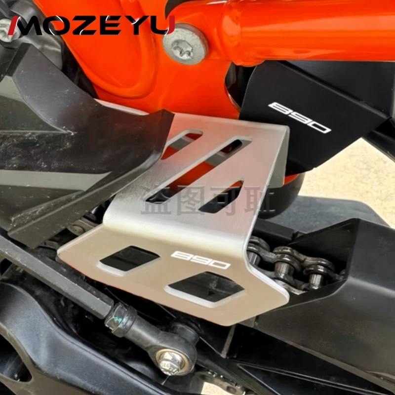 Chain Guard For KTM 790 890 Adventure S R 2019-2026 890 Adventure 890 ADV Motorcycle Front Sprocket Chain Cover Guard Protector
Chain Guard For KTM 790 890 Adventure S R 2019-2026 890 Adventure 890 ADV Motorcycle Front Sprocket Chain Cover Guard Protector