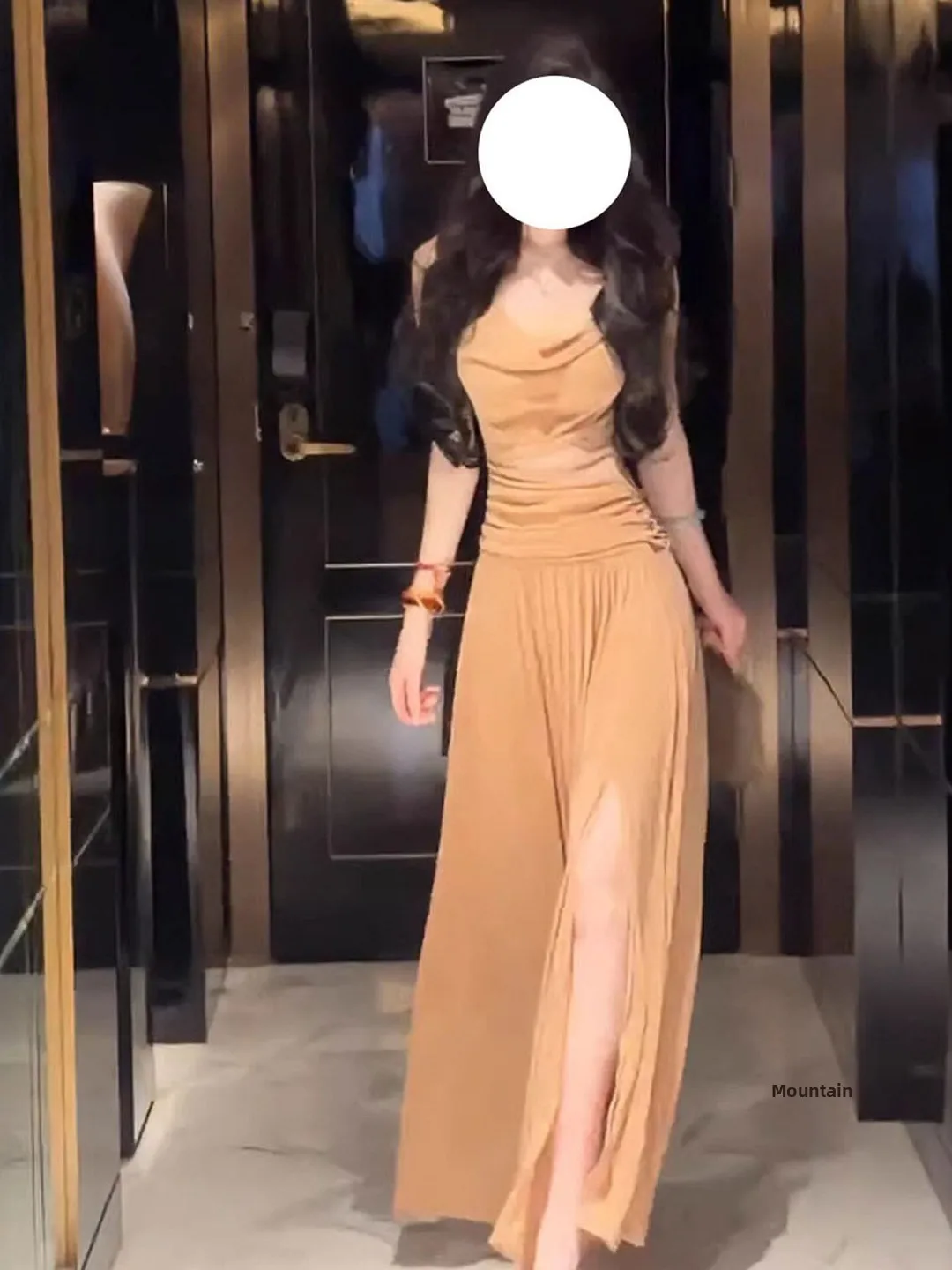 Sensual Sleeveless Long Dress Women's Summer Fashion Design High Waist Slit Neckline Elegant Lady Style Cotton Blend Dress
Sensual Sleeveless Long Dress Women's Summer Fashion Design High Waist Slit Neckline Elegant Lady Style Cotton Blend Dress