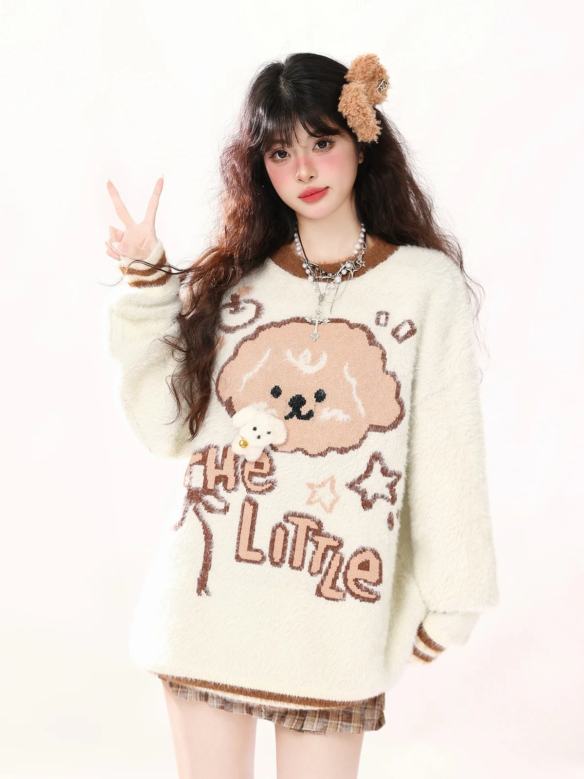 ENJOG Декоративный вязаный свитер с милым коричневым щенком, женский свободный свитер в стиле оверсайз, осенне-зимний, с длинными рукавами и круглым вырезом
ENJOG Декоративный вязаный свитер с милым коричневым щенком, женский свободный свитер в стиле оверсайз, осенне-зимний, с длинными рукавами и круглым вырезом