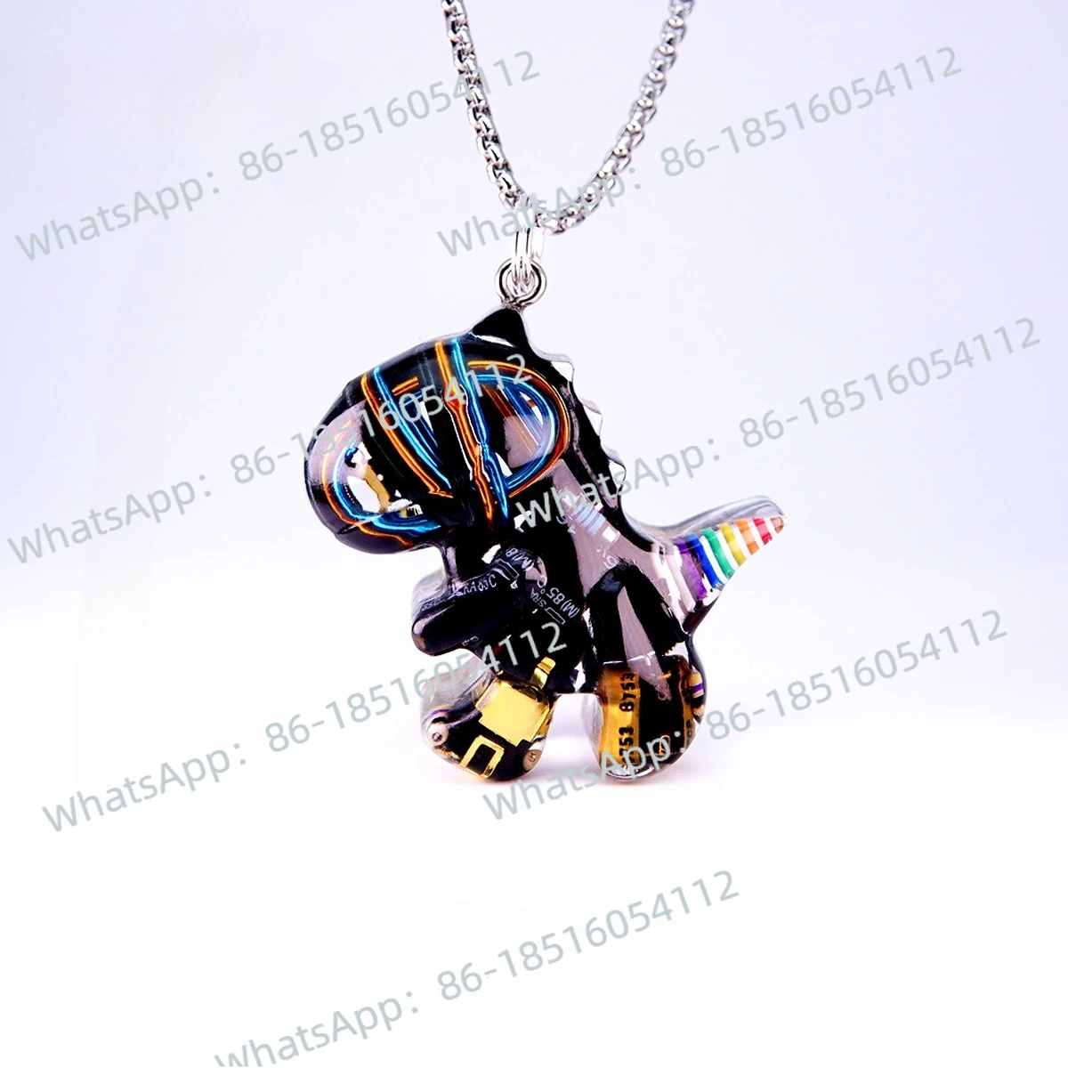 Original trendy cyberpunk dinosaur necklace creative pendant couple keychain New Year's gift exquisite sweater chain
Original trendy cyberpunk dinosaur necklace creative pendant couple keychain New Year's gift exquisite sweater chain