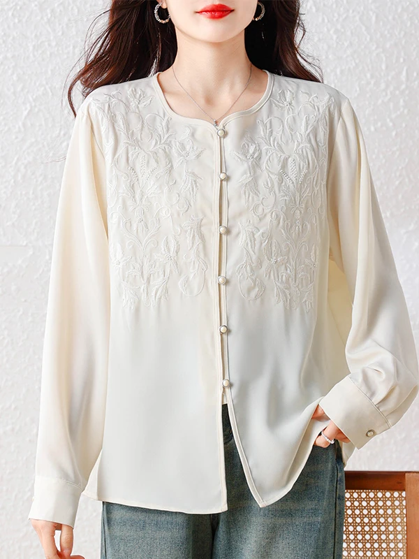 Новая китайская женская блузка с тяжелой вышивкой, весна 2026, круглый вырез, большие размеры, белый топ, модный и элегантный.
Новая китайская женская блузка с тяжелой вышивкой, весна 2026, круглый вырез, большие размеры, белый топ, модный и элегантный.