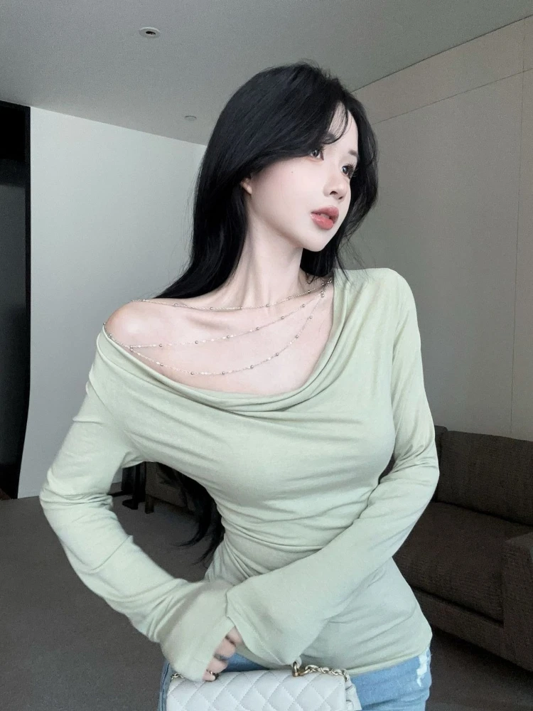 Trendy Korean Pure Desire Style Women Long Sleeve T Shirt New Autumn Chain Draped Neck Slim Fit Slender Unique Design Top
Trendy Korean Pure Desire Style Women Long Sleeve T Shirt New Autumn Chain Draped Neck Slim Fit Slender Unique Design Top