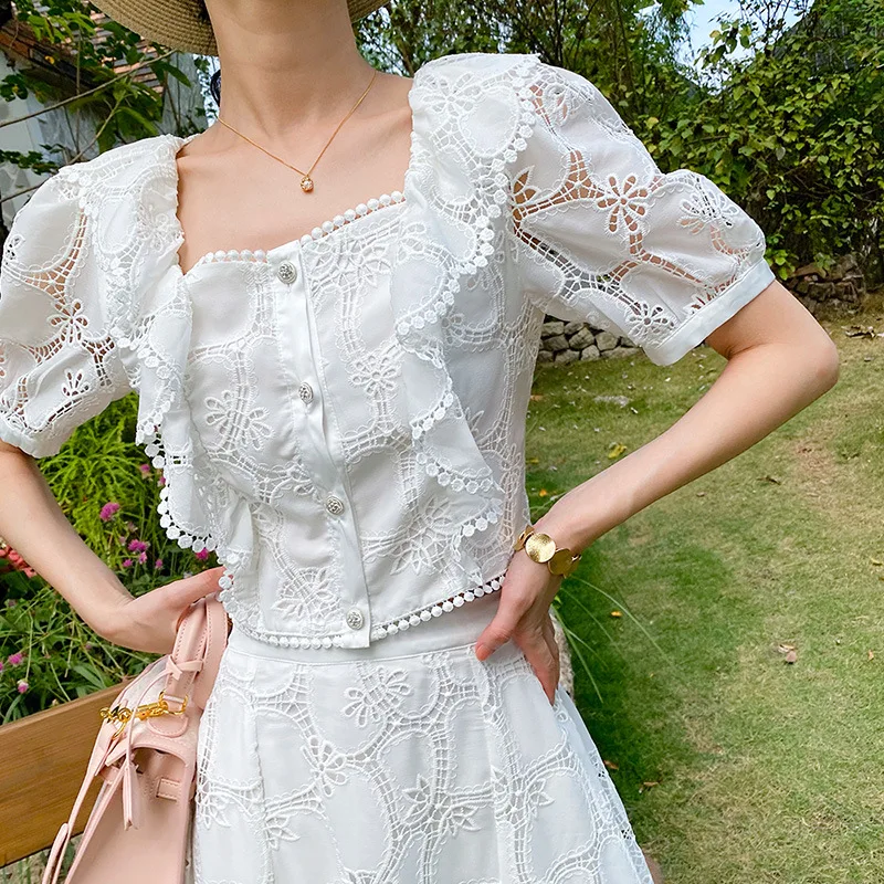 Summer New French Embroidered Dress Set – Short-Sleeve Lace Embroidery Top & White Skirt Elegant Vacation & Everyday Outfit
Summer New French Embroidered Dress Set – Short-Sleeve Lace Embroidery Top & White Skirt Elegant Vacation & Everyday Outfit