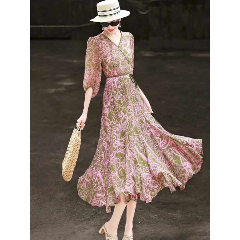MEXCOCO 2026 New Summer French Elegant V Neck Puff Three Quarter Sleeve Paisley Print Tie Waist Ruffle Mermaid Maxi Dress
MEXCOCO 2026 New Summer French Elegant V Neck Puff Three Quarter Sleeve Paisley Print Tie Waist Ruffle Mermaid Maxi Dress