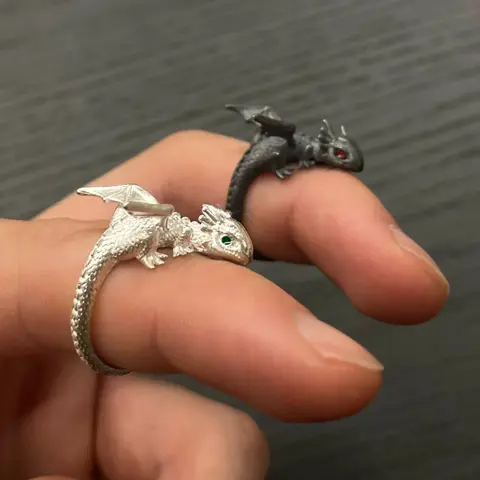 ヴィンテージダークドラゴンオープニングリング男性女性かわいい動物シルバーカラーメタルパンクファッション指輪ファッションジュエリーパーティー
