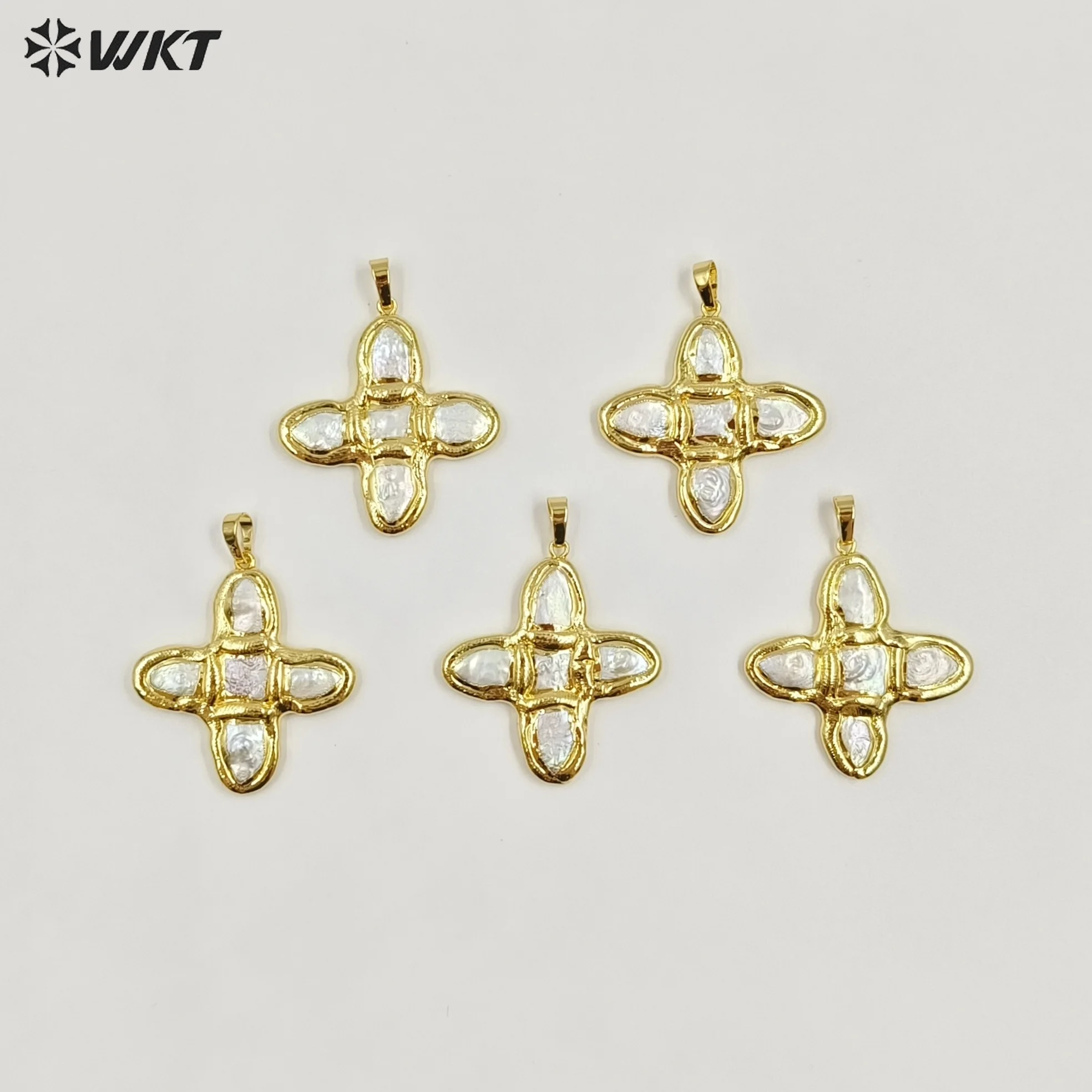 WT-JP444 Popular Design 18K Gold Plated Five Natural Freshwater Pearls Cross Pendant For Handmade Jewelry Accessories
WT-JP444 Popular Design 18K Gold Plated Five Natural Freshwater Pearls Cross Pendant For Handmade Jewelry Accessories