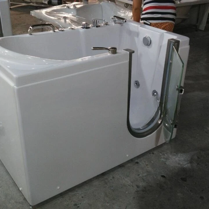 Bathtub for the elderly Open door acrylic safe bath equipment
Bathtub for the elderly Open door acrylic safe bath equipment