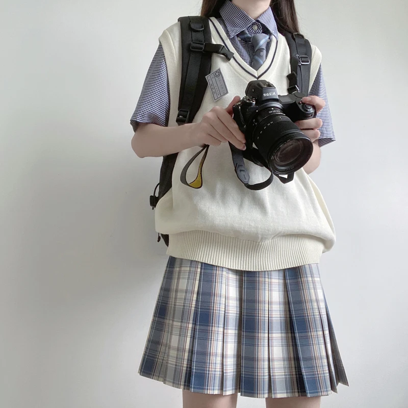 Original Design JK Uniform Rabbit Stitching Blue Plaid Skirt Student School Uniform A-Line Midi Skirt Pure Color Ensemble
Original Design JK Uniform Rabbit Stitching Blue Plaid Skirt Student School Uniform A-Line Midi Skirt Pure Color Ensemble