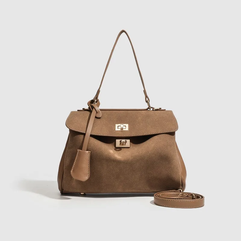 Gala Night Underarm Handbag for Elegant Women Crystal Presbyopic Pattern Shoulder Bag for Red Carpet 
Gala Night Underarm Handbag for Elegant Women Crystal Presbyopic Pattern Shoulder Bag for Red Carpet