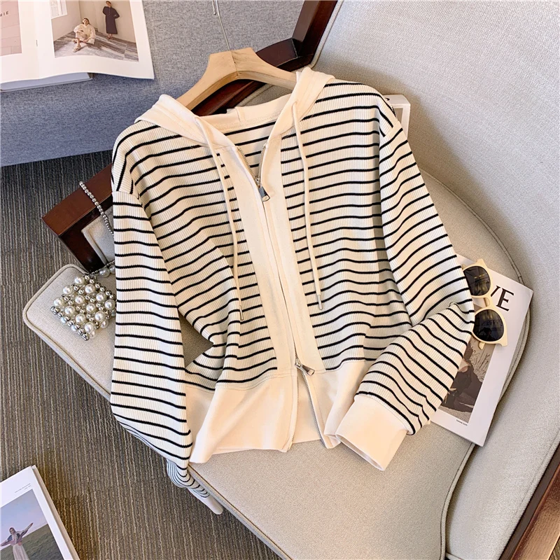 Hoodies And Sweatshirts Long Sleeve striated For Women Clothing New Arrivals Zip cardigan Jumpers Female Outerwears Fashion Tops
Hoodies And Sweatshirts Long Sleeve striated For Women Clothing New Arrivals Zip cardigan Jumpers Female Outerwears Fashion Tops