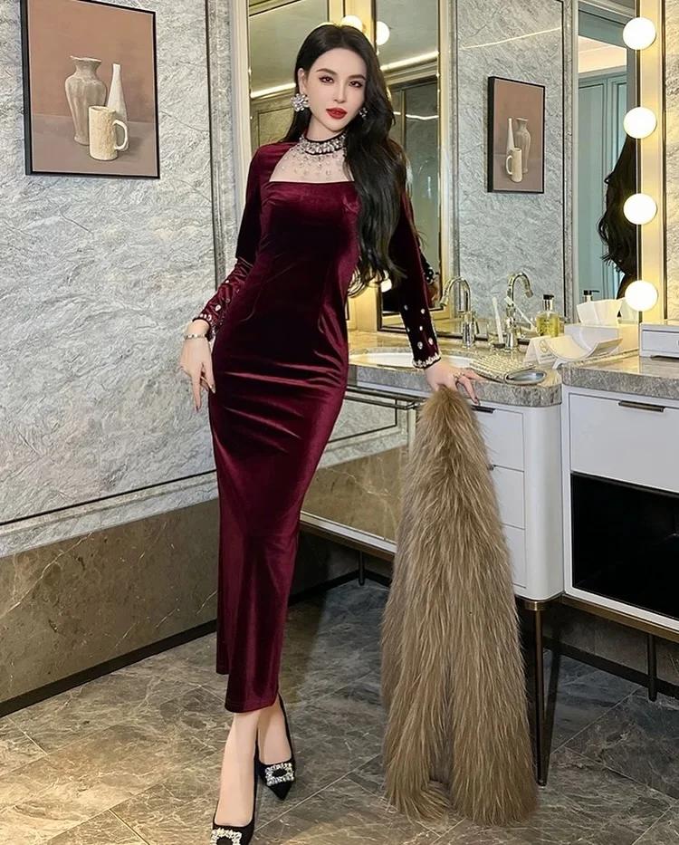 Customized Temperament Velvet Straight Crystal Evening Dress Luxury Long Sleeves O-neck Tea Length فساتين سهرة
Customized Temperament Velvet Straight Crystal Evening Dress Luxury Long Sleeves O-neck Tea Length فساتين سهرة