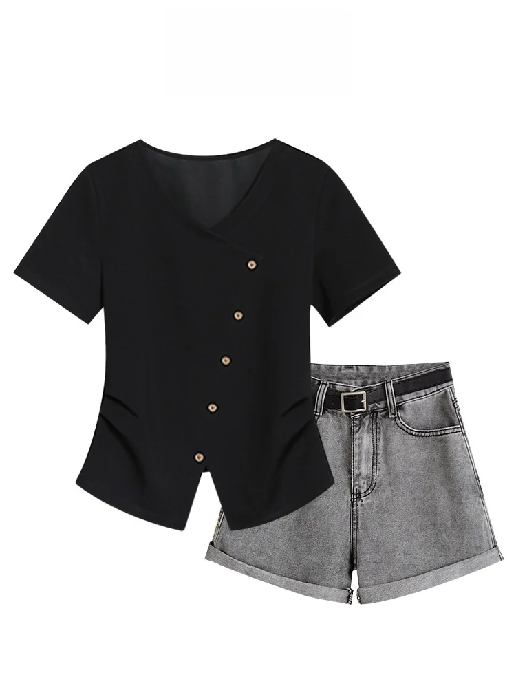 Salt Series plus Size Faionable Set V-Ne Waist-Cinching ort Sve T-irt with Retro e ey Denim orts
Salt Series plus Size Faionable Set V-Ne Waist-Cinching ort Sve T-irt with Retro e ey Denim orts