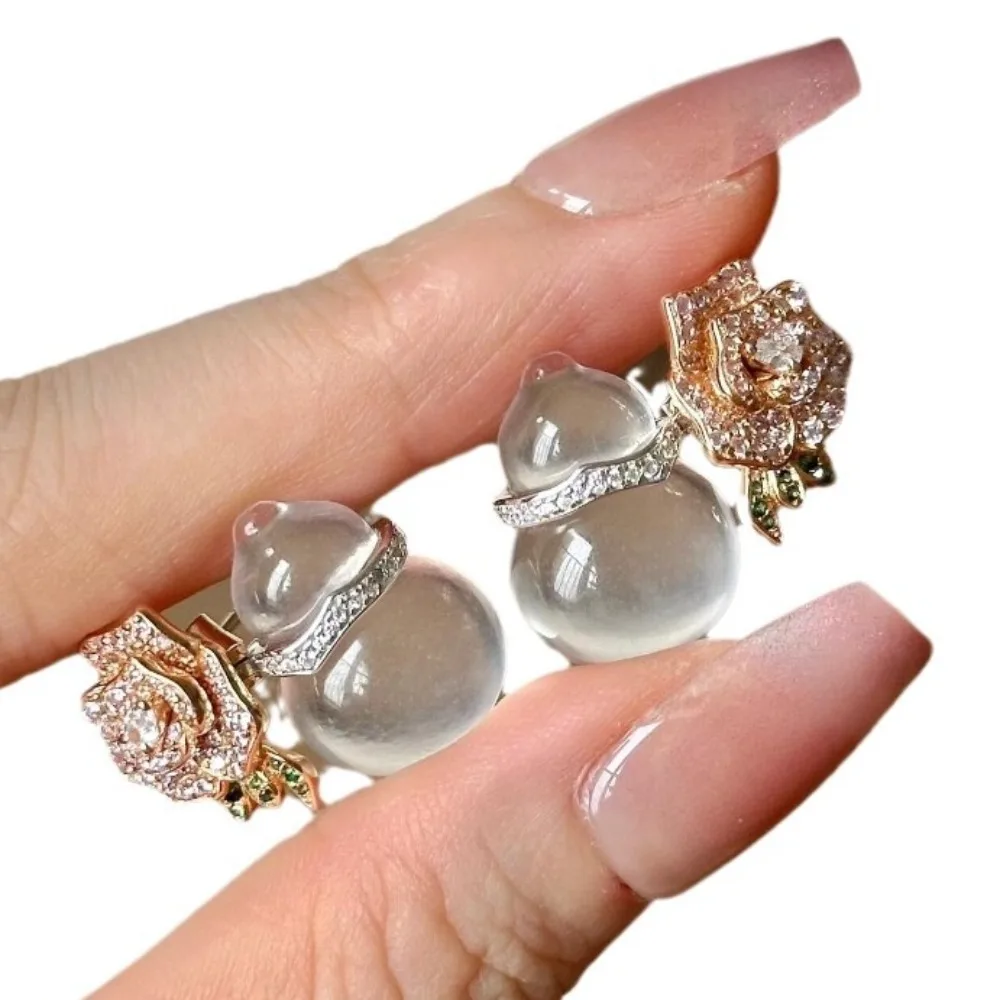 Chinese Style Rose Chalcedony Jewelry – Icy Translucent Gourd Set for Balancing Solar Plexus Chakra & Personal Power
Chinese Style Rose Chalcedony Jewelry – Icy Translucent Gourd Set for Balancing Solar Plexus Chakra & Personal Power