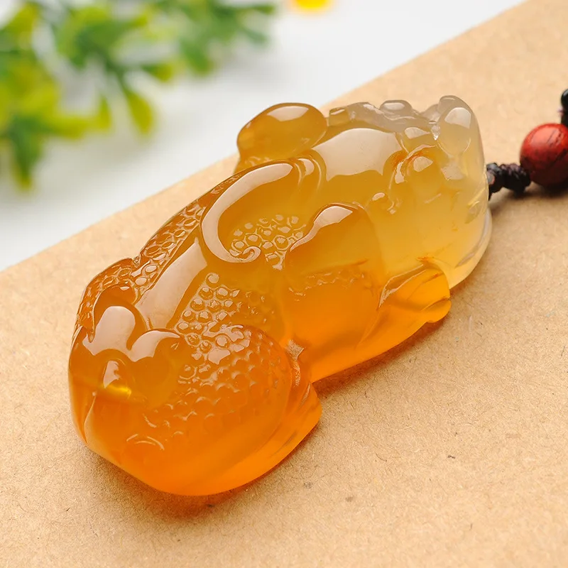 Natural Brazilian Agate Beautiful Color Chalcedony Pendant for Men and Women
Natural Brazilian Agate Beautiful Color Chalcedony Pendant for Men and Women