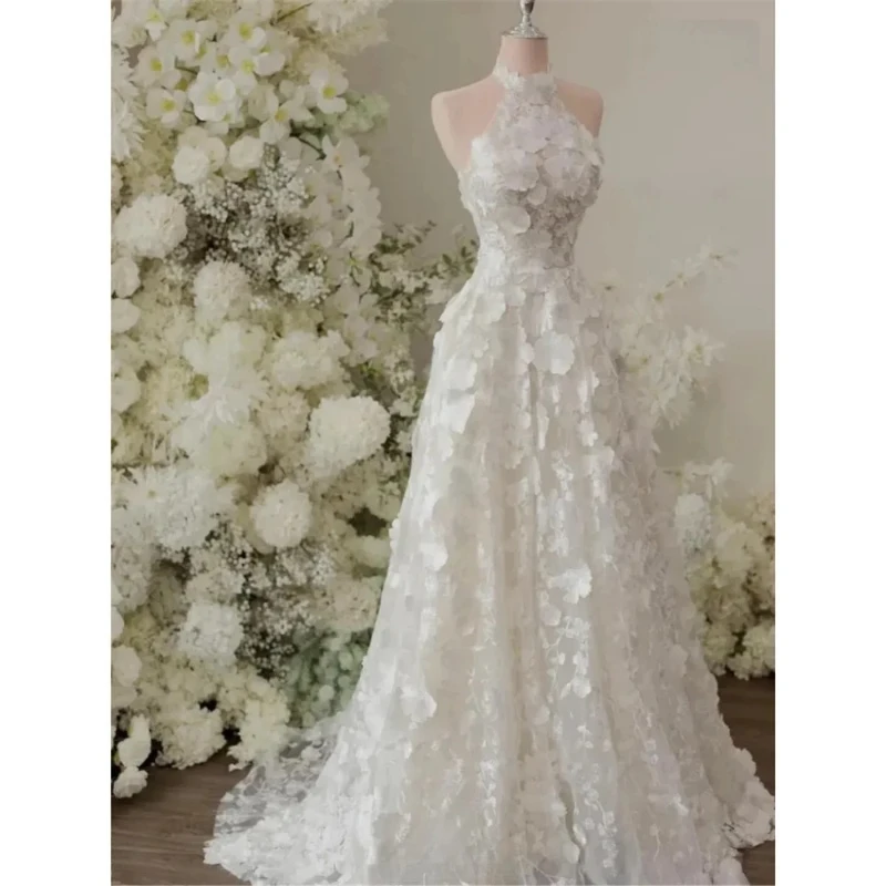 Elegant Three-Dimensional Lace Floral Party Dresses Halter Neck Sleeveless vestidos de noiva Floor-Length Evening Dresses 2025
Elegant Three-Dimensional Lace Floral Party Dresses Halter Neck Sleeveless vestidos de noiva Floor-Length Evening Dresses 2025