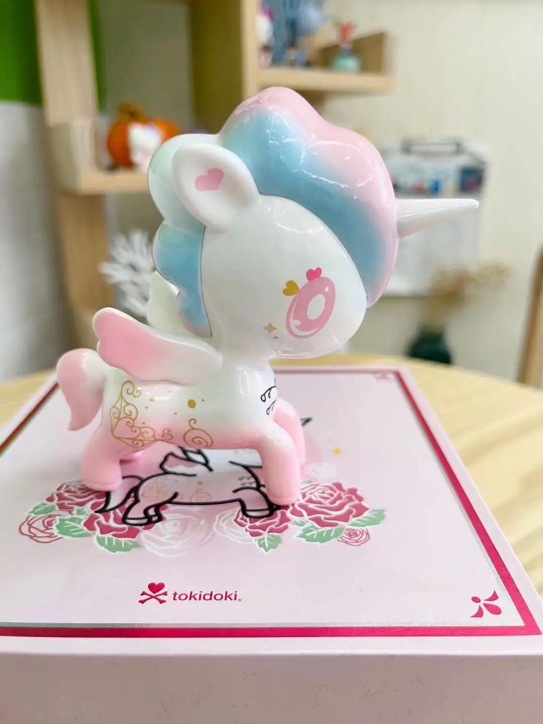Tokidoki Unicorn Transparent Figurine 5 Inch Peach Blossom Gold Medal Valentine Day Qixi Festival Decor Gift For Young Adults
Tokidoki Unicorn Transparent Figurine 5 Inch Peach Blossom Gold Medal Valentine Day Qixi Festival Decor Gift For Young Adults
