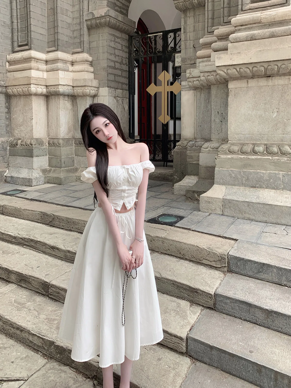 Hotdog Pattern Short Top And Midi Skirt Set Spicy Summer Outfit Drawstring Waist Fashionable Ensemble for Young Women
Hotdog Pattern Short Top And Midi Skirt Set Spicy Summer Outfit Drawstring Waist Fashionable Ensemble for Young Women