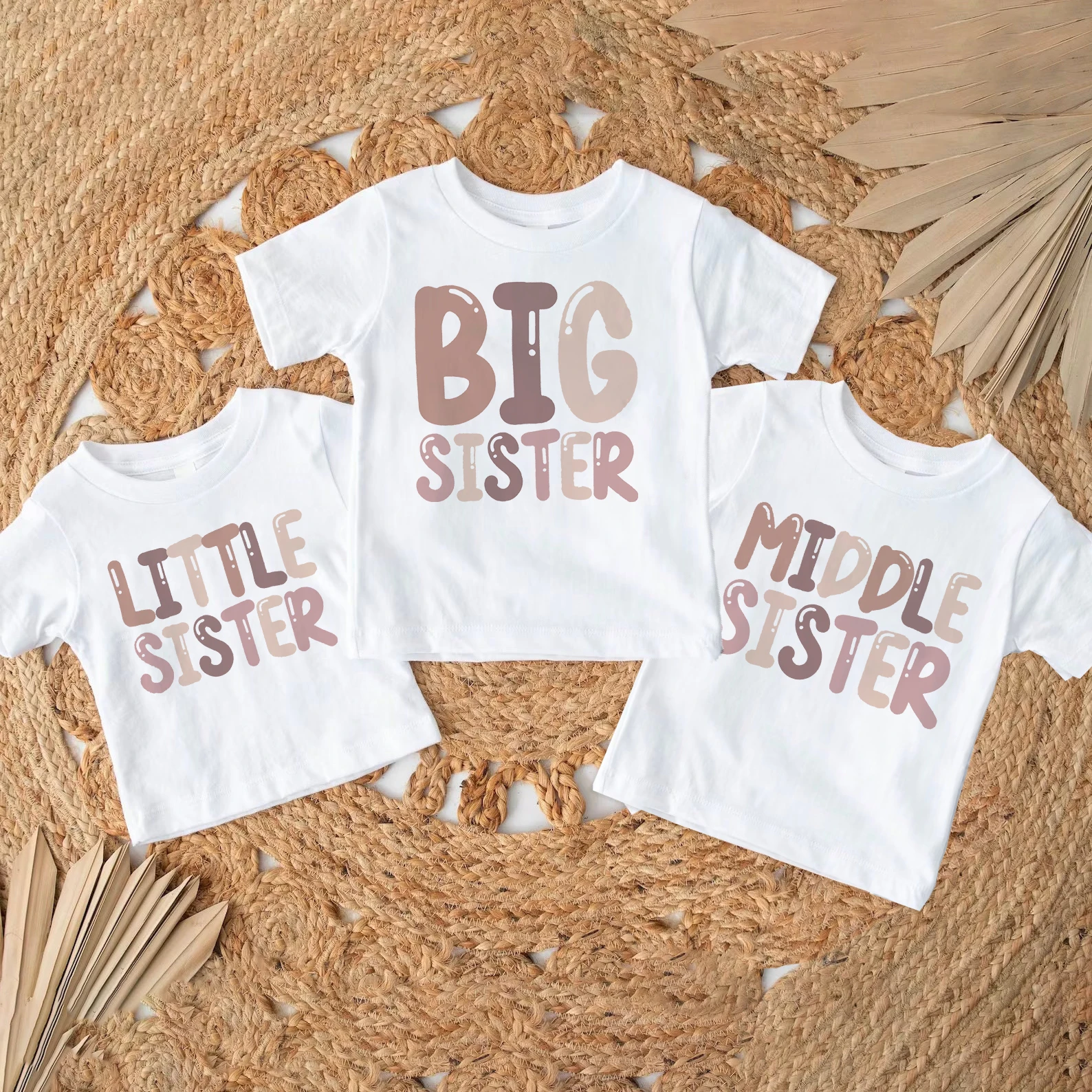 Big Middle Little Sister Print Family Matching Shirt Girls Sibling T-shirt Girls Summer Tee Clothes Kids Short Sleeve Outfit Top
Big Middle Little Sister Print Family Matching Shirt Girls Sibling T-shirt Girls Summer Tee Clothes Kids Short Sleeve Outfit Top