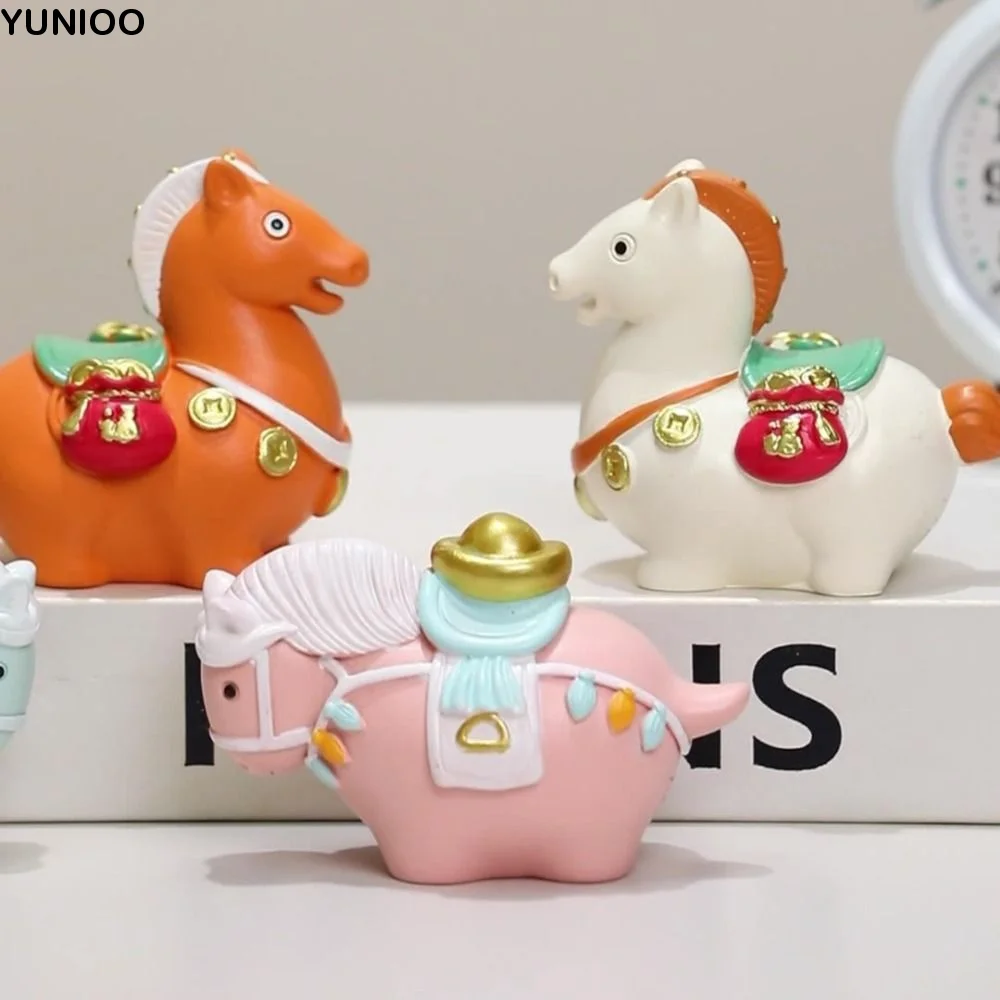Resin Rotatable Pony Figurine Unique Cartoon Zodiac Horse Figurines Exquisite Vivid Design Crack-resistant Figurine Office
Resin Rotatable Pony Figurine Unique Cartoon Zodiac Horse Figurines Exquisite Vivid Design Crack-resistant Figurine Office