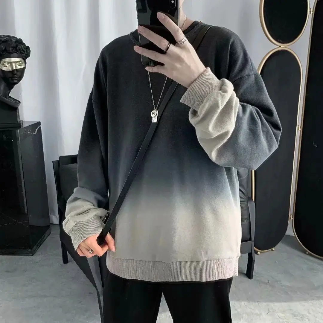 Men's Clothing Loose Gradient Color Sweatshirts for Man Hoodieless Pullover Black Top Simple Winter Designer Warm Luxury Emo Xxl
Men's Clothing Loose Gradient Color Sweatshirts for Man Hoodieless Pullover Black Top Simple Winter Designer Warm Luxury Emo Xxl