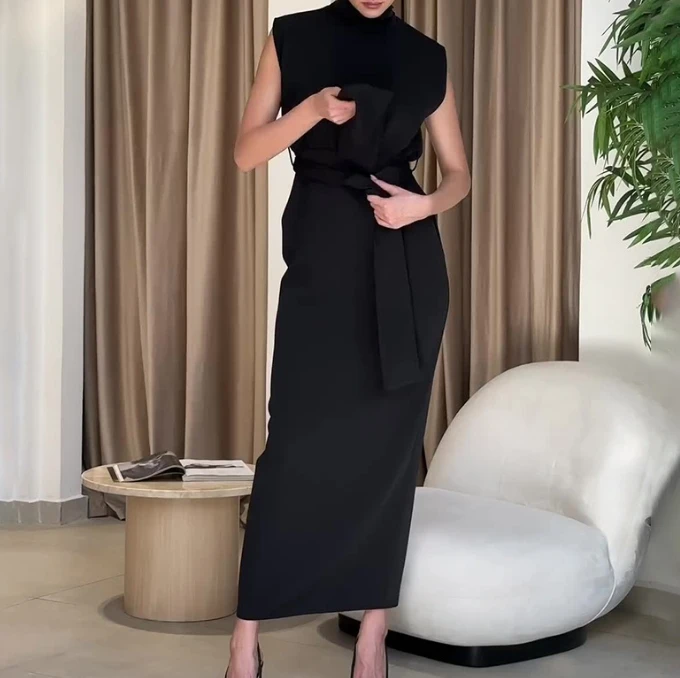 Fashion 2024Summer Casual Sexy Dresses Women Elegant Temperament Round Neck Sleeveless Zipper Slim Fit Waist Closing Split Dress
Fashion 2024Summer Casual Sexy Dresses Women Elegant Temperament Round Neck Sleeveless Zipper Slim Fit Waist Closing Split Dress