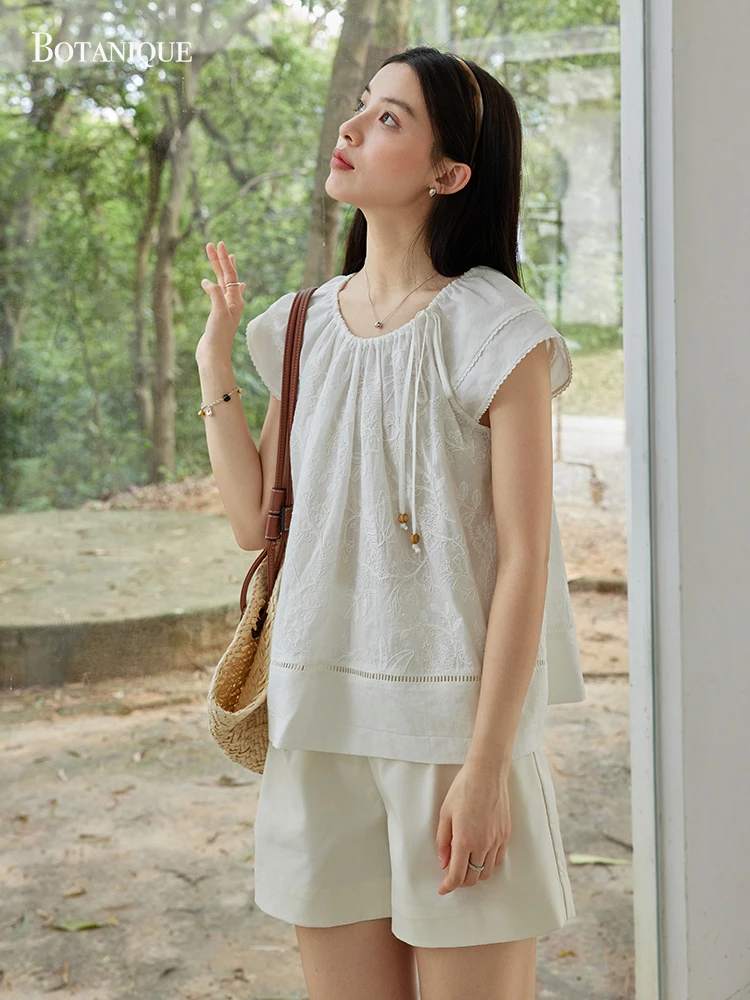 Botanique Plant Science Rose Series Embroidered Flower Doll irt ort Sve Regular Sve Cotton Linen Material
Botanique Plant Science Rose Series Embroidered Flower Doll irt ort Sve Regular Sve Cotton Linen Material