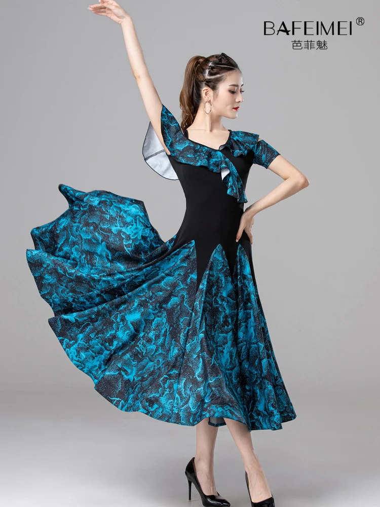 2022 Newest Ballroom Dance Competition Dress Waltz Dresses Standard Women 9006
2022 Newest Ballroom Dance Competition Dress Waltz Dresses Standard Women 9006