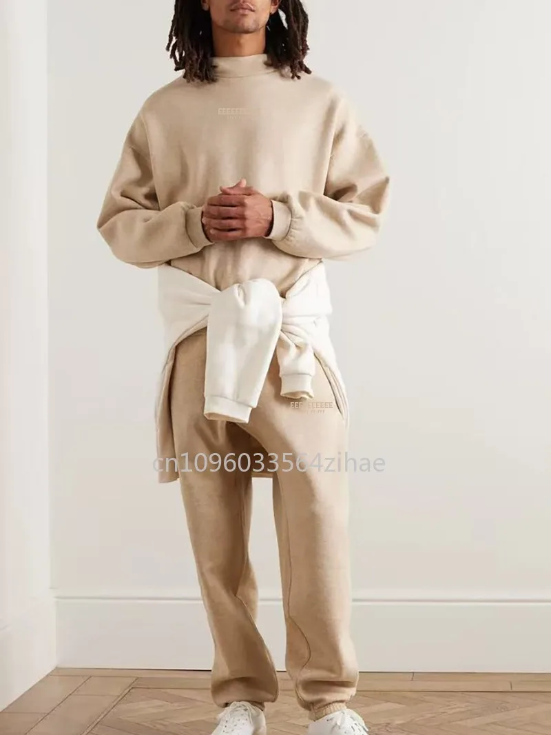 Мужские спортивные комплекты FW23 Double Line Cloud Series, два ряда, силиконовые толстовки с буквенным логотипом, комплекты футболок большого размера
Мужские спортивные комплекты FW23 Double Line Cloud Series, два ряда, силиконовые толстовки с буквенным логотипом, комплекты футболок большого размера
