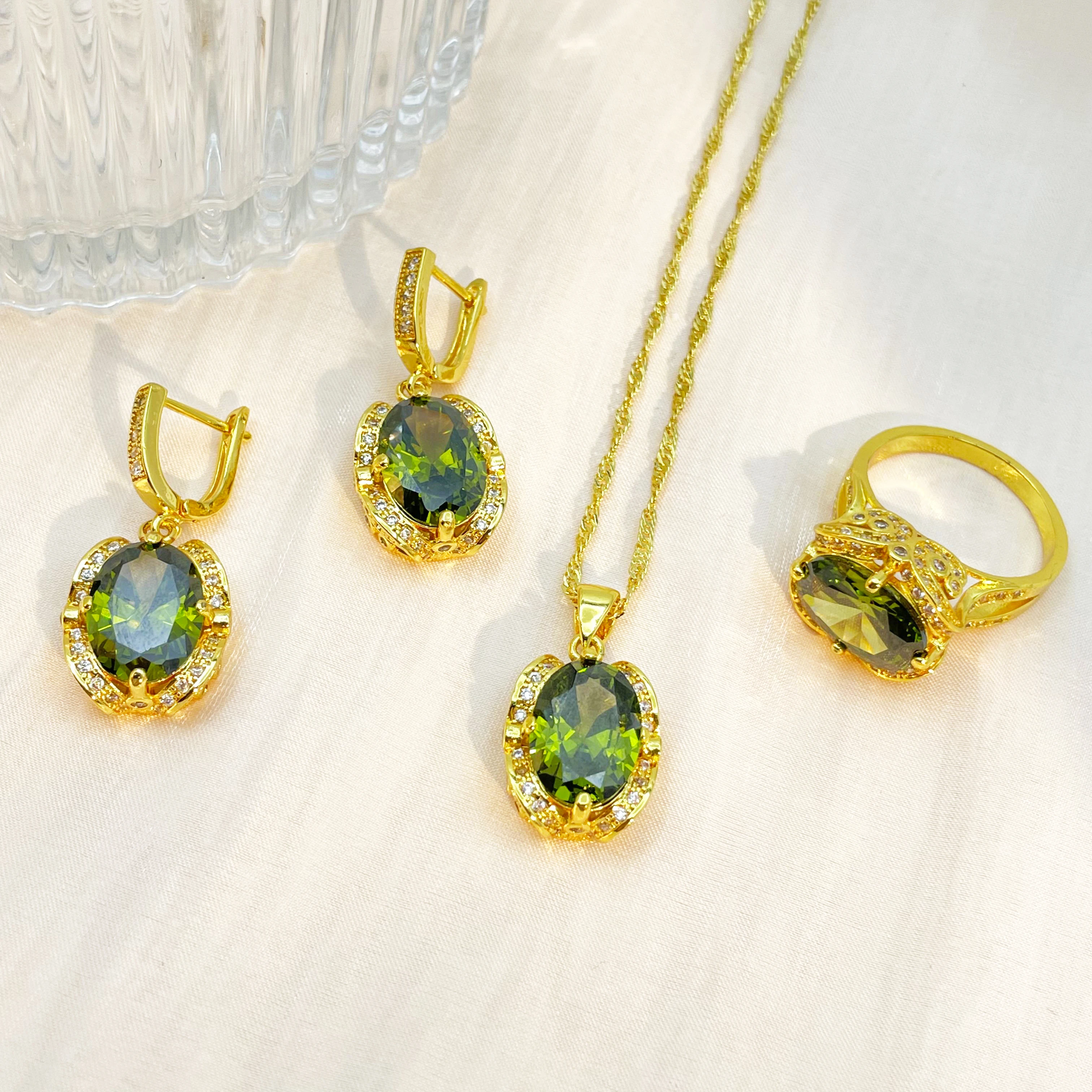 Fine Customized Wedding Green Zircon Necklace Earrings Designer 18k Gold Emerald Jewelry Sets
Fine Customized Wedding Green Zircon Necklace Earrings Designer 18k Gold Emerald Jewelry Sets