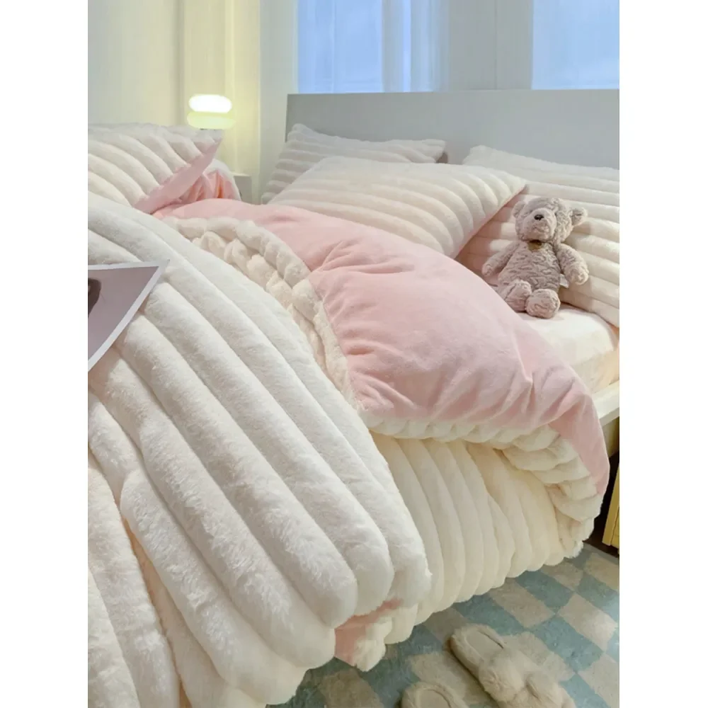 Solid Color Flannel Bedding Set, 1 Duvet Cover 2 Pillowcases, Without Comforter And Pillows
Solid Color Flannel Bedding Set, 1 Duvet Cover 2 Pillowcases, Without Comforter And Pillows