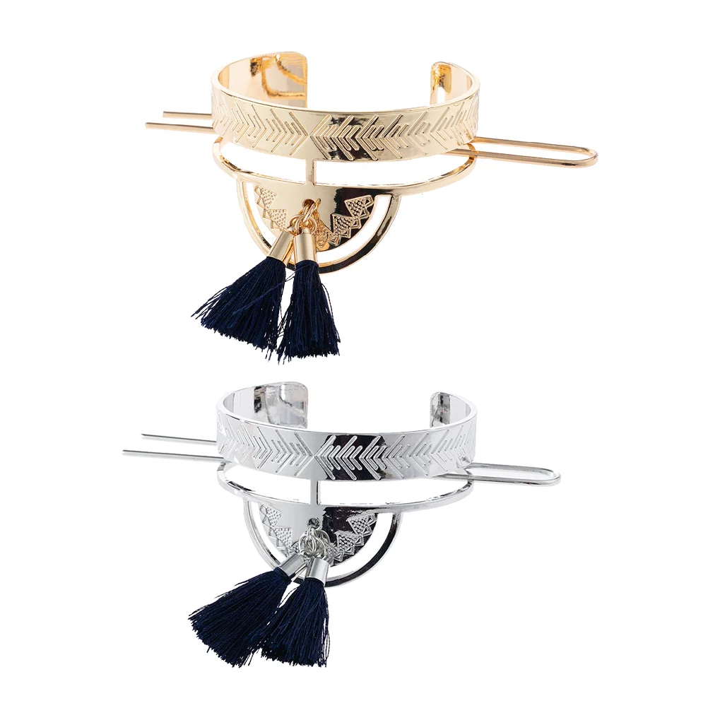 2 Pcs Pattern Hollow Sector Stick Bun Holder Hair Cuff Cage Accessories Clips for Wedding
2 Pcs Pattern Hollow Sector Stick Bun Holder Hair Cuff Cage Accessories Clips for Wedding