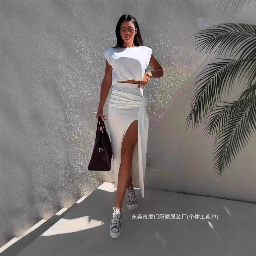 Summer Commuting Two Piece Set Women Fashion Round Neck Casual Top With Lace Up Slit Mid Length Skirt Set Party Outfits
Summer Commuting Two Piece Set Women Fashion Round Neck Casual Top With Lace Up Slit Mid Length Skirt Set Party Outfits