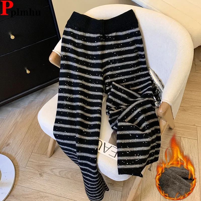 Korea Velvet Lined Striped Design Wide Leg Pants Winter Thick Elastic High Waist Baggy Pantalones Vintage Casual Women Spodnie
Korea Velvet Lined Striped Design Wide Leg Pants Winter Thick Elastic High Waist Baggy Pantalones Vintage Casual Women Spodnie