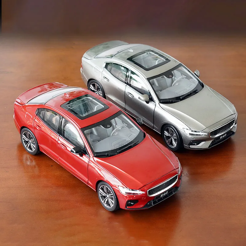 Die-cast 1:18 Scale 2020 New Generation S60 Family Car Alloy Auto Simulation Children's Toy Adult Collection Metal Vehicle Model
Die-cast 1:18 Scale 2020 New Generation S60 Family Car Alloy Auto Simulation Children's Toy Adult Collection Metal Vehicle Model