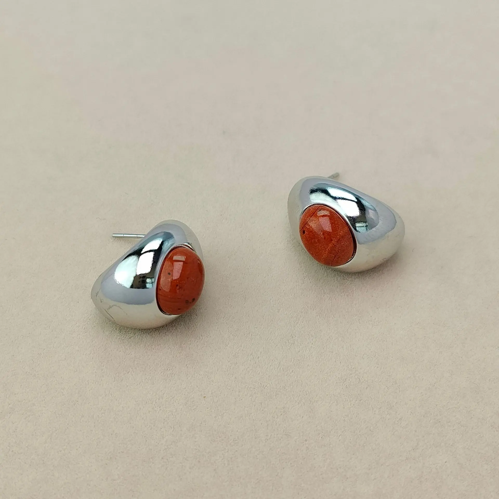 Doudou Same Round Bean Stud Earrings Design Sense Fashion Natural Stone Silver Needle Earrings Korean High-end Earrings Spring a
Doudou Same Round Bean Stud Earrings Design Sense Fashion Natural Stone Silver Needle Earrings Korean High-end Earrings Spring a
