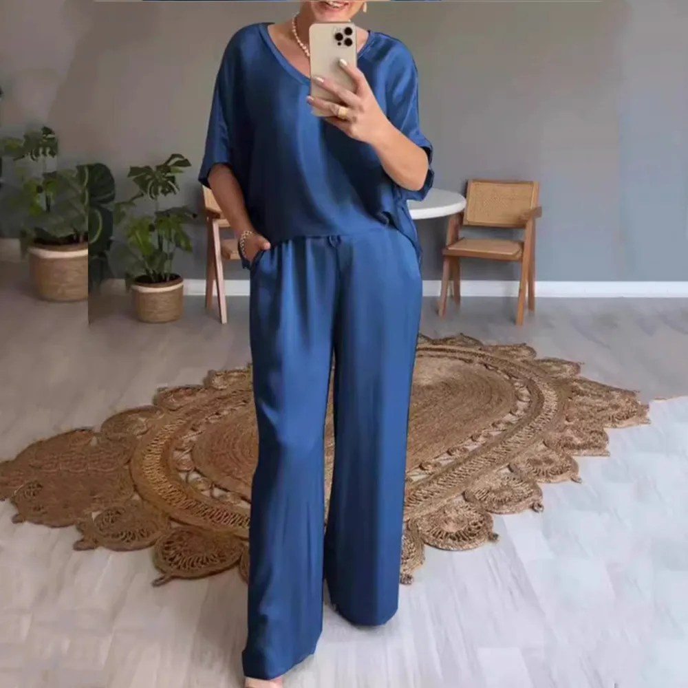 Summer Solid Color Satin Pants Sets Women Fashion Casual Loose Lady Short Sleeves V-neck T Shirt Wide Leg Trousers Two Piece Set
Summer Solid Color Satin Pants Sets Women Fashion Casual Loose Lady Short Sleeves V-neck T Shirt Wide Leg Trousers Two Piece Set