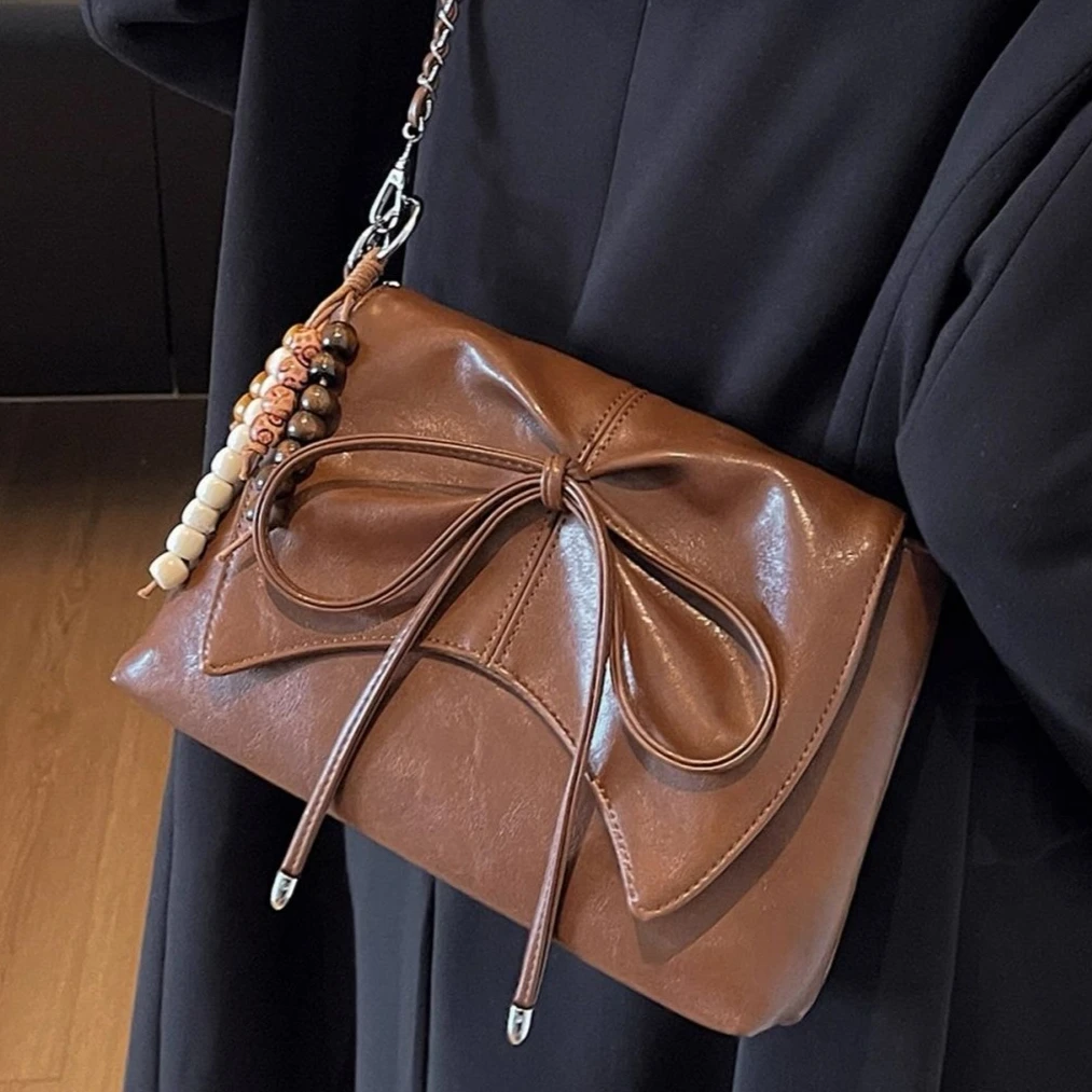 Retro Cute Japanese Style PU Leather Bow Shoulder Bag Kawaii Underarm Bags Crossbody Bag Large Capacity Storage Bags Woman Bag
Retro Cute Japanese Style PU Leather Bow Shoulder Bag Kawaii Underarm Bags Crossbody Bag Large Capacity Storage Bags Woman Bag