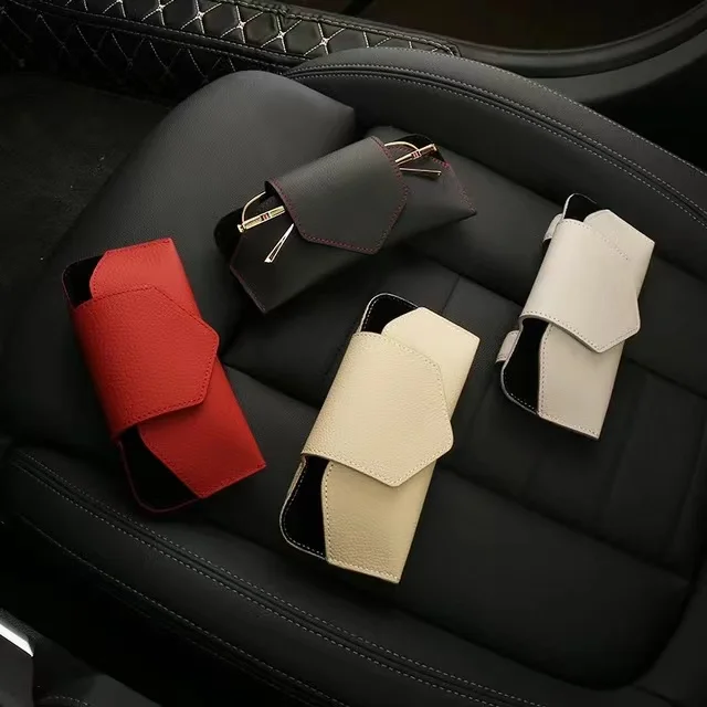 Auto Sun Visor Glasses Holder Car Glasses Clip Sunglasses Box Holder Multi-Function Car Accessories Car Glasses Case
Auto Sun Visor Glasses Holder Car Glasses Clip Sunglasses Box Holder Multi-Function Car Accessories Car Glasses Case