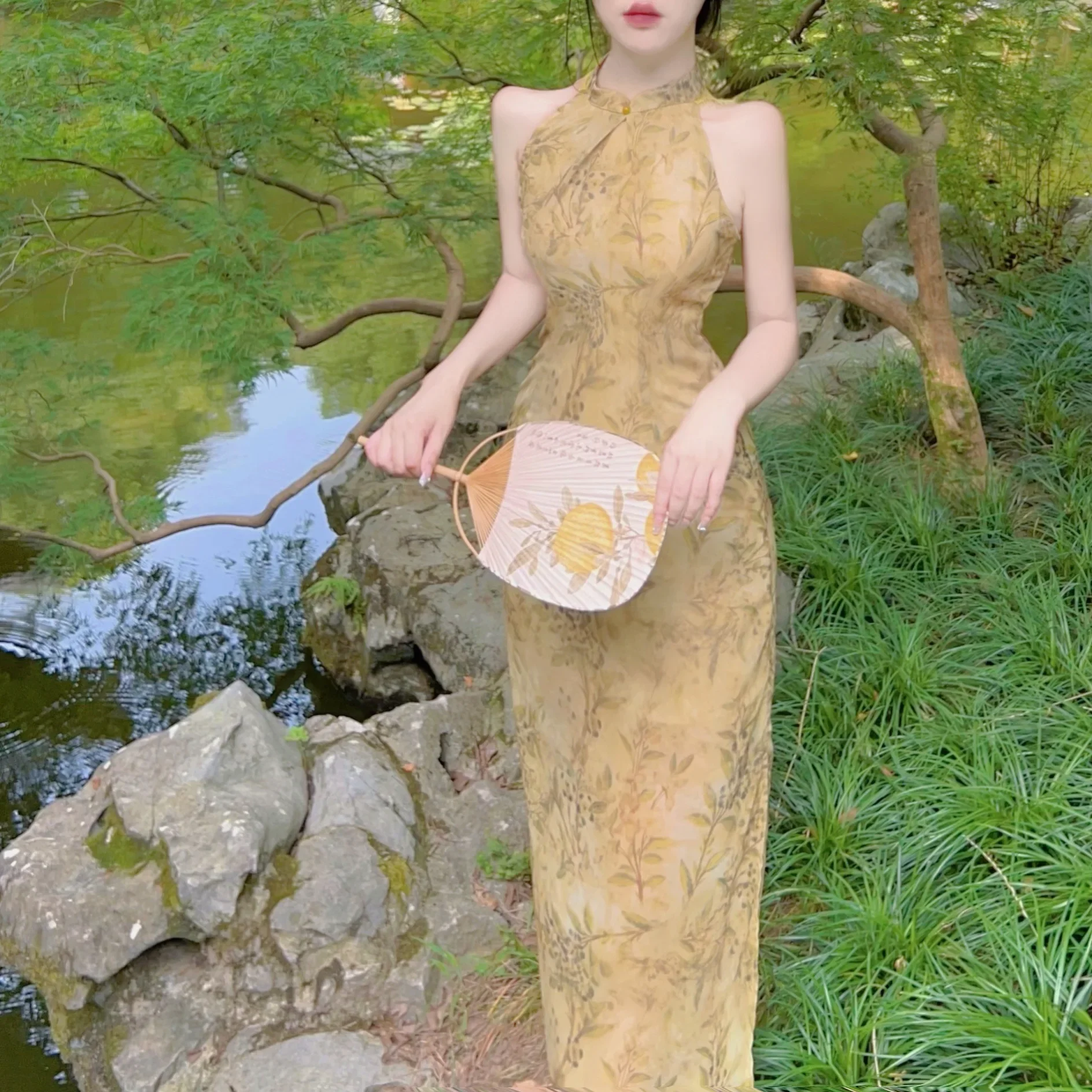 Elegant Chinese Tradition Qipao Dress Sexy Sleeveless Split Cheongsam Classic Print Flower Mandarin Collar Female Vestidos
Elegant Chinese Tradition Qipao Dress Sexy Sleeveless Split Cheongsam Classic Print Flower Mandarin Collar Female Vestidos