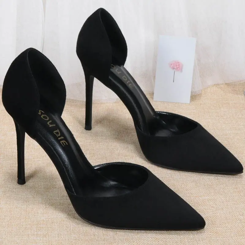 New satin pointed shallow mouth slim heeled high heels with sexy hollow black temperament, versatile single shoe for women
New satin pointed shallow mouth slim heeled high heels with sexy hollow black temperament, versatile single shoe for women