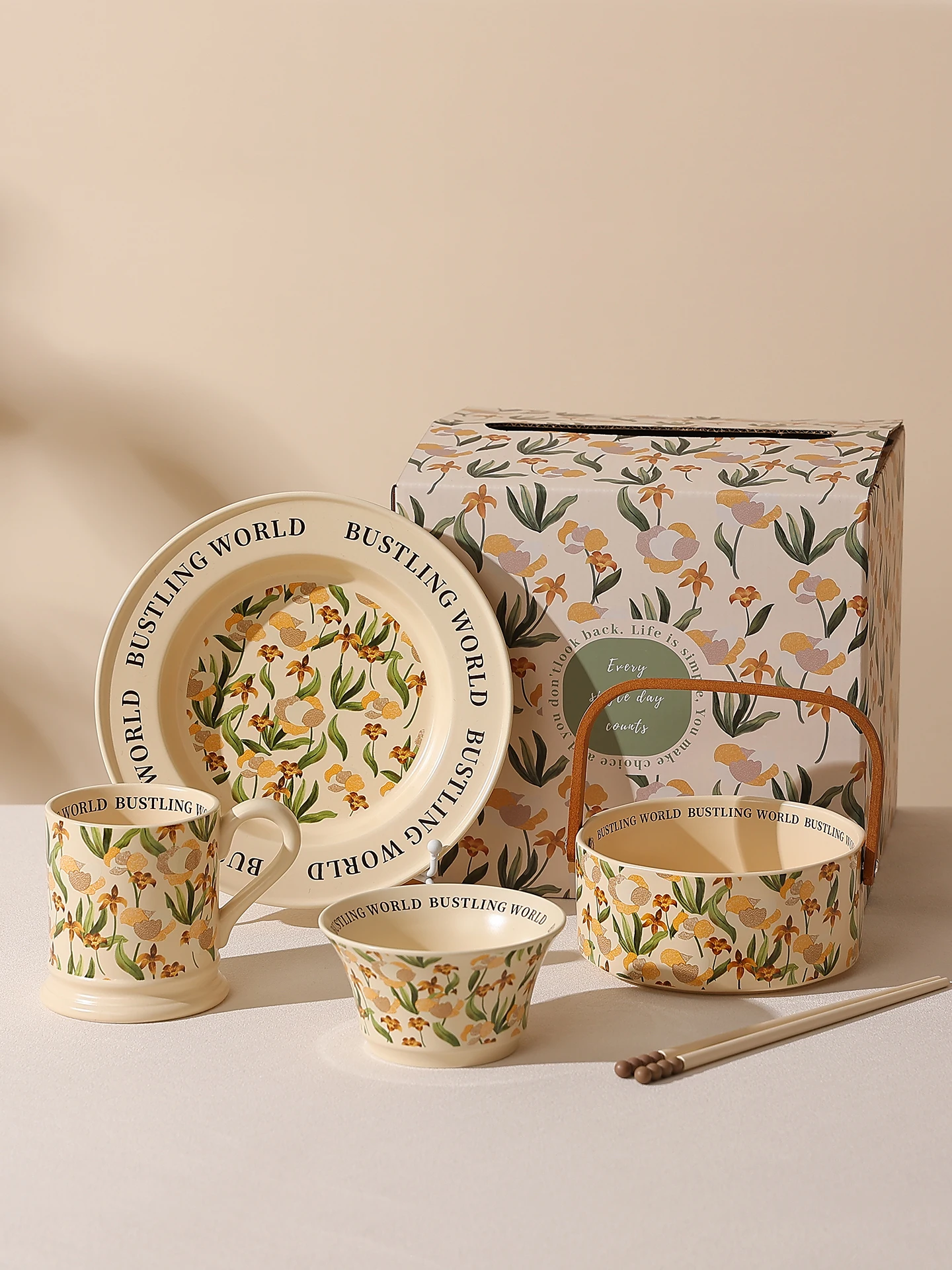 Retro Iris Flower Ceramic Dinnerware Set High End Stylish Pasta Breakfast Plate Home Use Bowl Dish Set for Adults round Shape
Retro Iris Flower Ceramic Dinnerware Set High End Stylish Pasta Breakfast Plate Home Use Bowl Dish Set for Adults round Shape