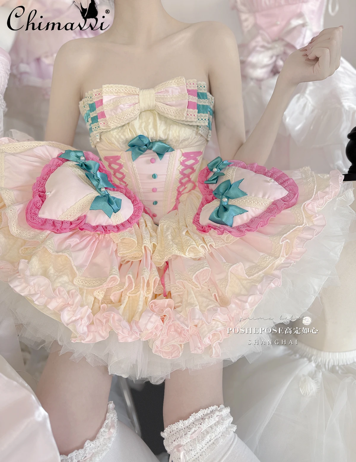 Princess Style Super Fairy Birthday Party Fluffy Dress Sweet Girl Ladies High Waist Temperament Short Lolita Dress 2025 New
Princess Style Super Fairy Birthday Party Fluffy Dress Sweet Girl Ladies High Waist Temperament Short Lolita Dress 2025 New