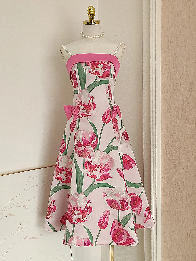 Summer Sexy Party Occasion Floral Jacqurd Camisole Dress Women's Spaghetti Strap Bowknot Backless Splice Long Robe Clothing
Summer Sexy Party Occasion Floral Jacqurd Camisole Dress Women's Spaghetti Strap Bowknot Backless Splice Long Robe Clothing