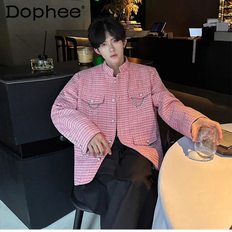 Мужская осенняя новинка 2024, маленькая шерстяная короткая куртка с ароматным воротником-стойкой, мужская мода, трендовое элегантное пальто ручной работы с жемчужным дизайном 
Мужская осенняя новинка 2024, маленькая шерстяная короткая куртка с ароматным воротником-стойкой, мужская мода, трендовое элегантное пальто ручной работы с жемчужным дизайном