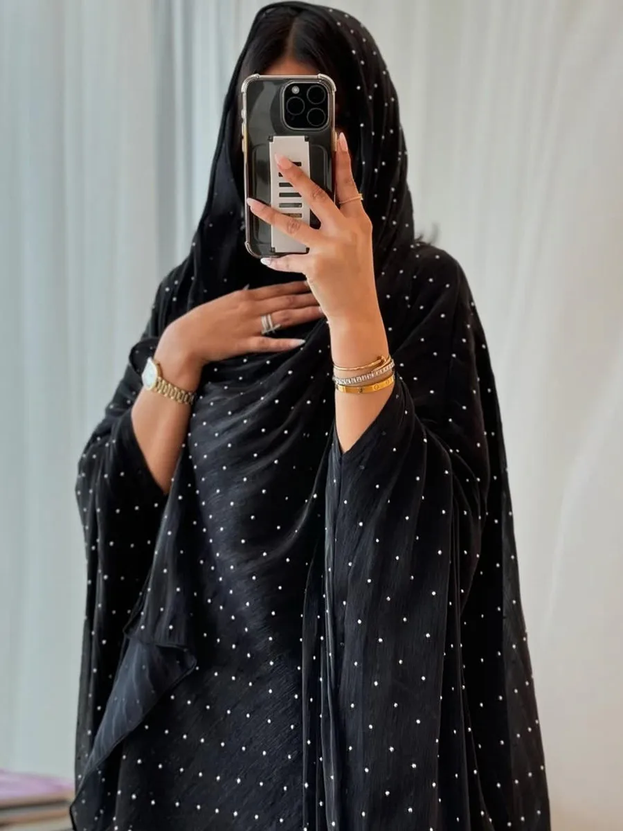 Muslim Women Kaftan Arabic Dubai Hot rhinestone Abaya Modest Ramadan Robe Femme Kimono Cardigan Long Hijab Dress Islam Clothing
Muslim Women Kaftan Arabic Dubai Hot rhinestone Abaya Modest Ramadan Robe Femme Kimono Cardigan Long Hijab Dress Islam Clothing